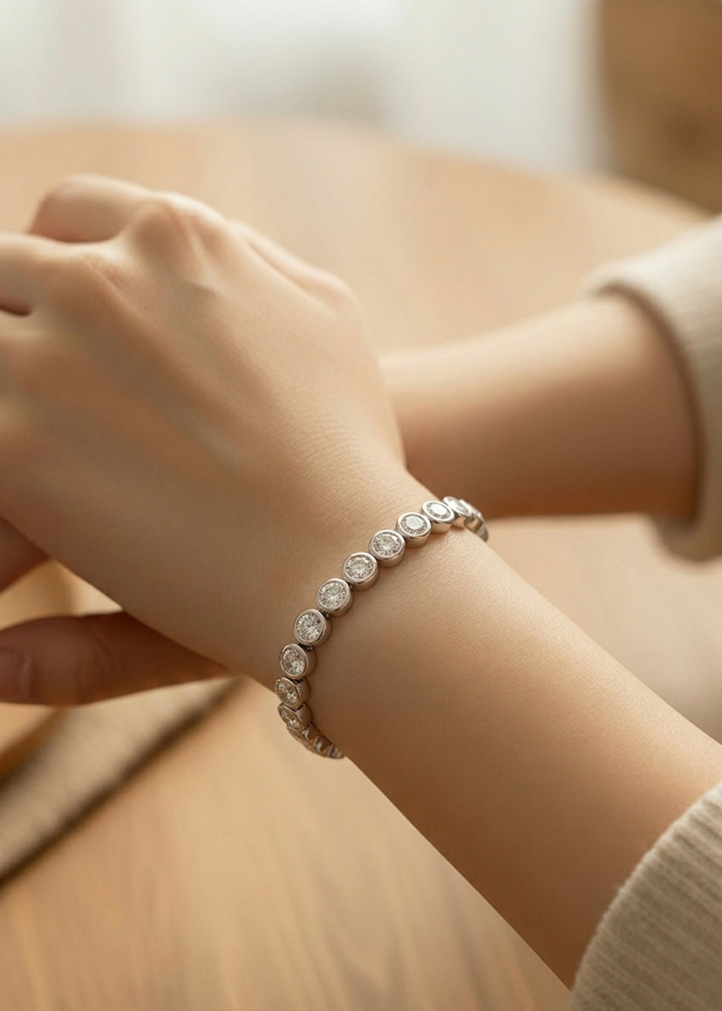 Tennis Bracelet Round Bezel