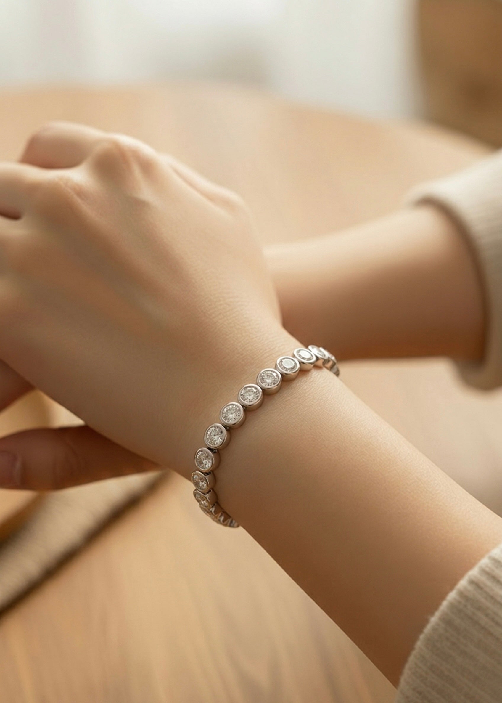 Tennis Bracelet Round Bezel